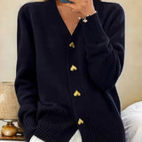 Violette | Cardigan Col en V, Maille Douce Boutonnée