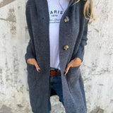 Roxane | Cardigan Long en Maille à Boutons