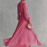 Amélie – Robe Maxi en Mousseline Rose Col V