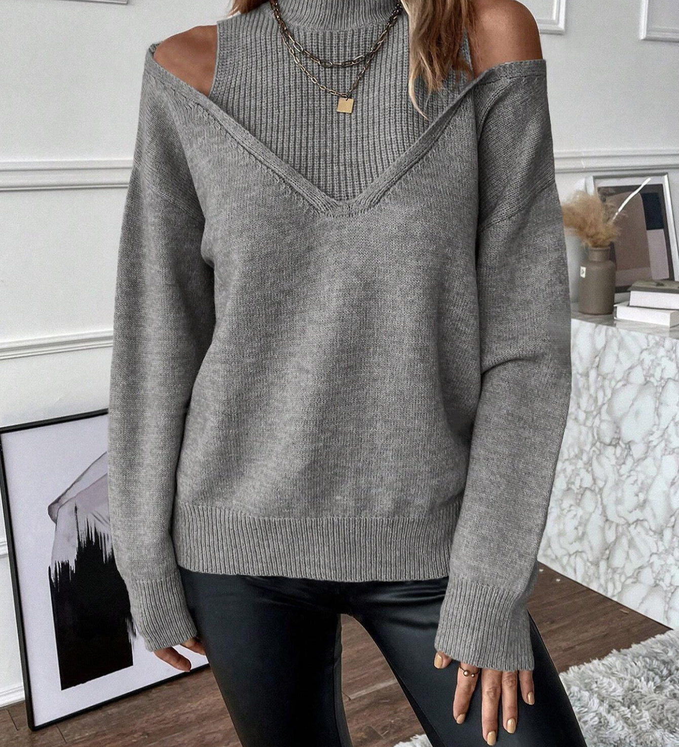Rosalie | Pull Col Roule Epaules Denudees