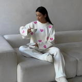 Thea | Pull Brode de Coeurs pour Femme