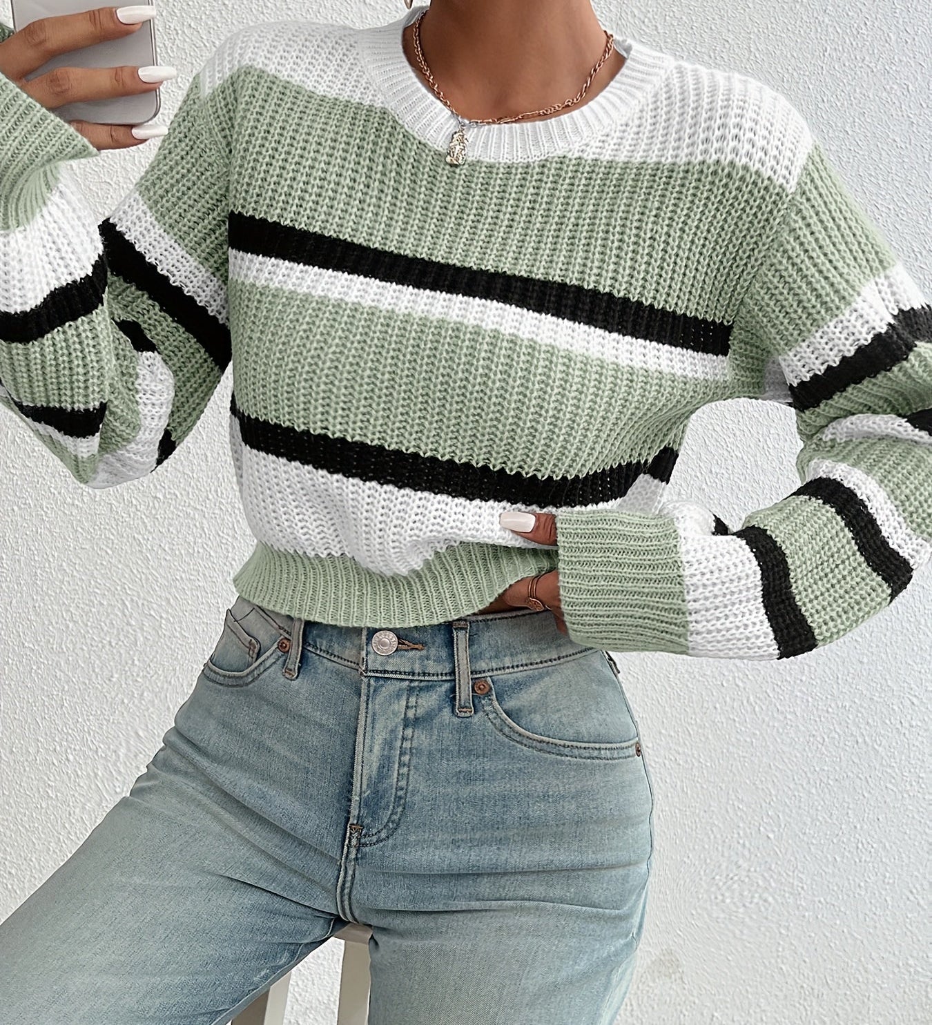 Eleonore | Pull Court Raye